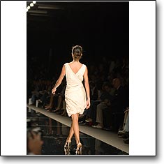 Luciano Soprani Fashion show Milan Spring Summer '07 © interneTrends.com