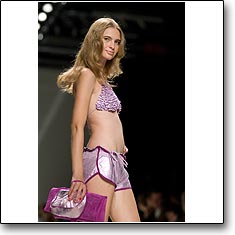 .it Fashion show Milan Spring Summer '08 © interneTrends.com model Mariya Markina