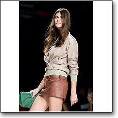 .it Fashion show Milan Spring Summer '08 © interneTrends.com model Katarina Ivanovska