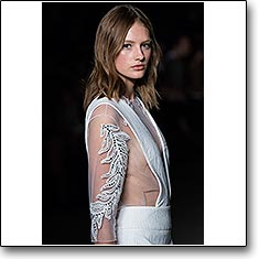 Click here to view beautiful Sanne Vloet internetrends portfolio